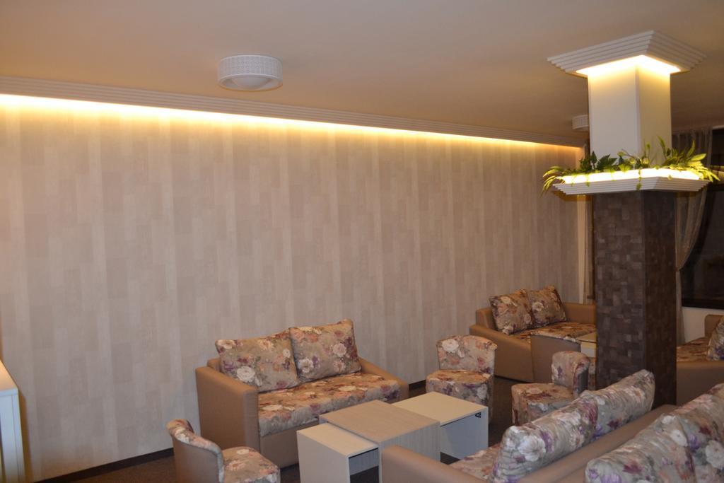 Tryavna Lake Hotel & Spa Exterior photo
